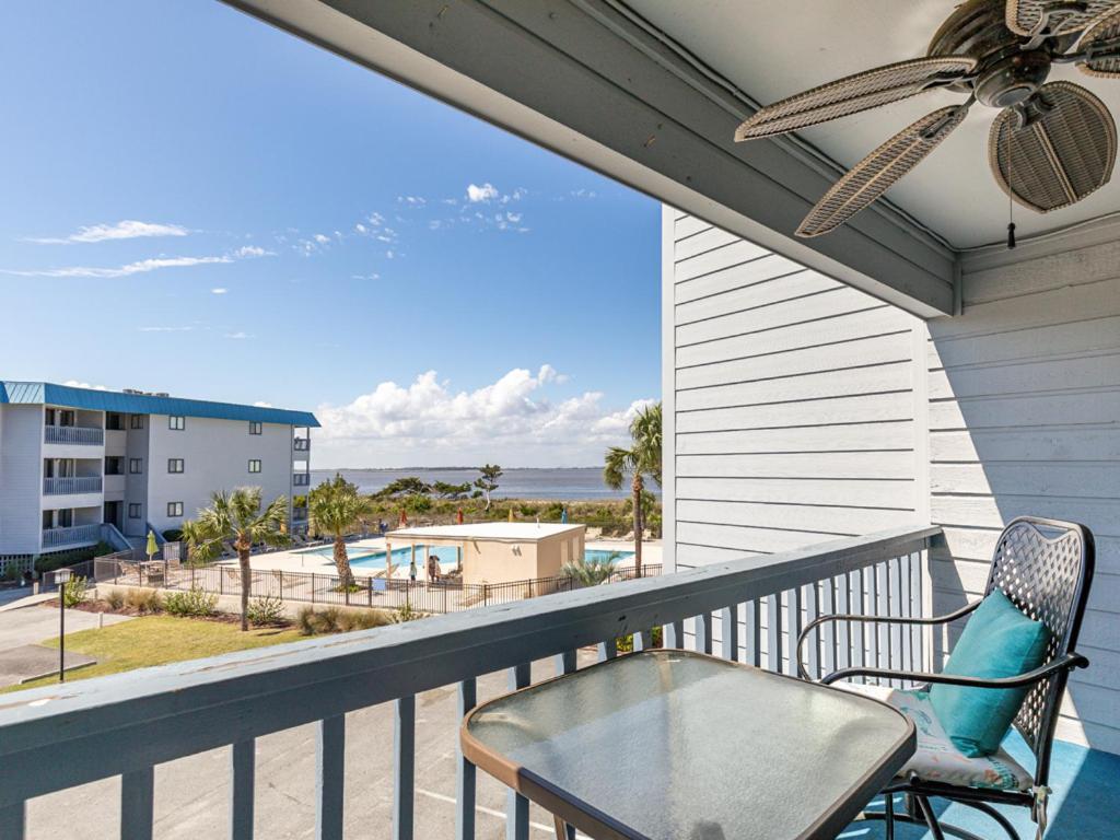 Beach Racquet A210 Apartment Tybee Island Bagian luar foto